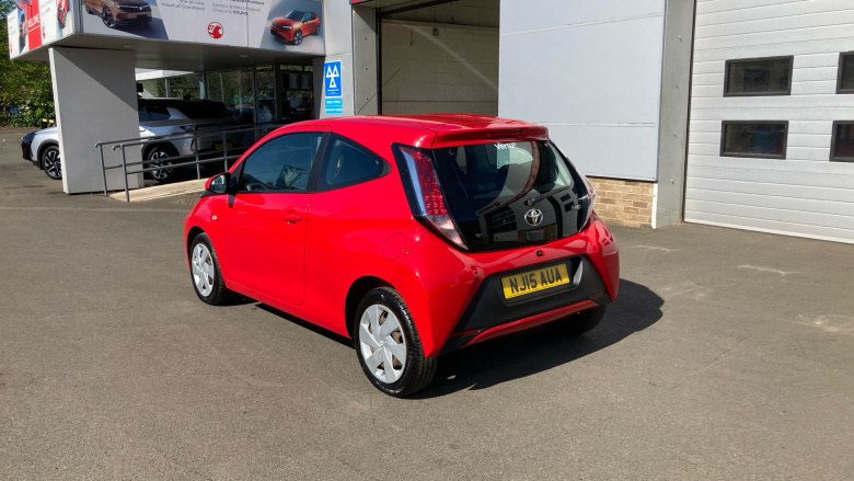 Toyota Aygo 1.0 VVT-i X-Play 3dr Petrol Hatchback